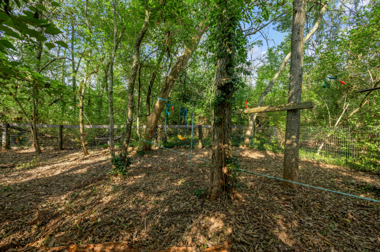 Listing Image 59