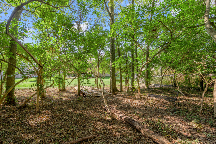 Listing Image 60