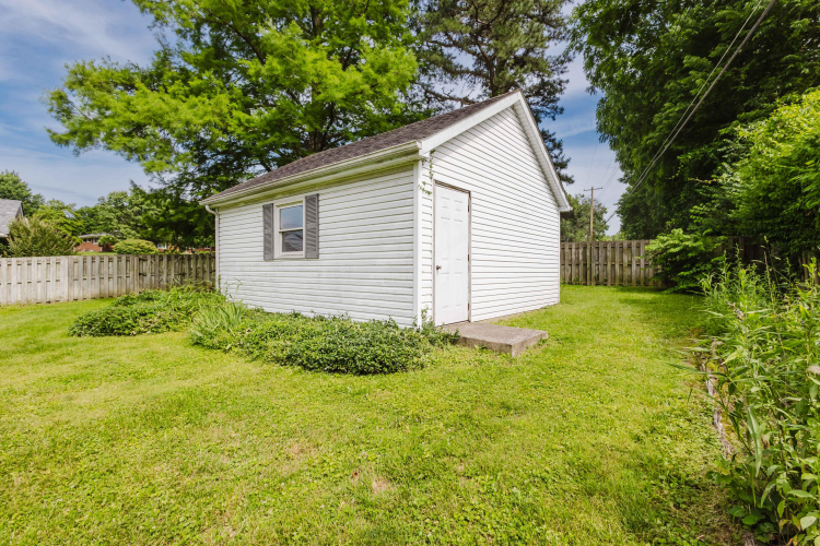 Listing Image 46
