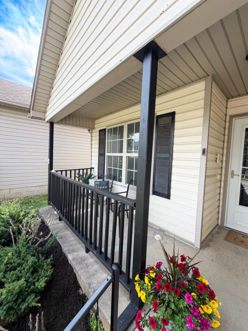 Listing Image 3