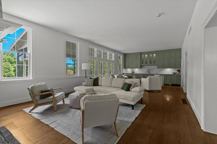 Listing Image 19