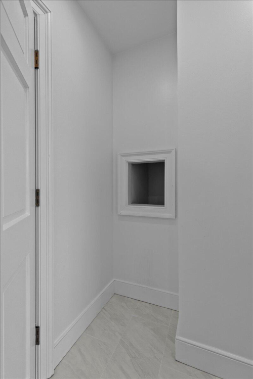 Listing Image 51