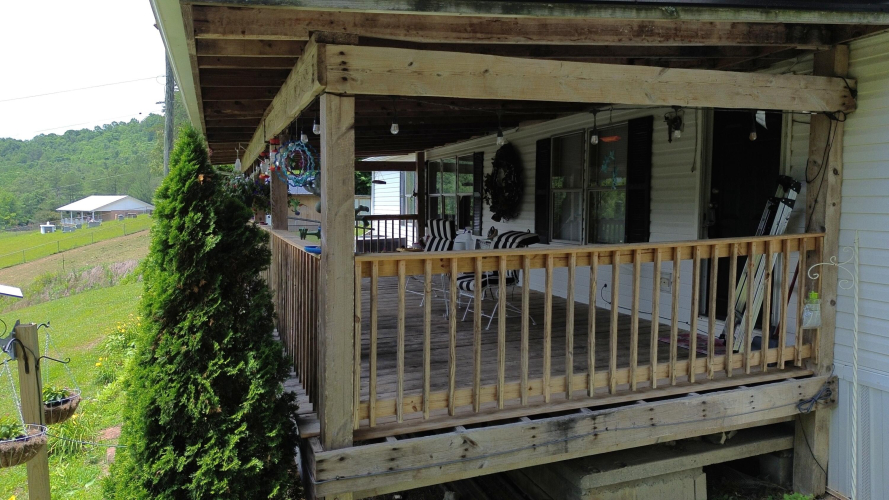 Listing Image 6