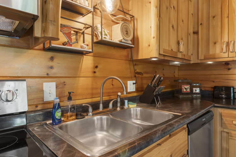 Listing Image 20