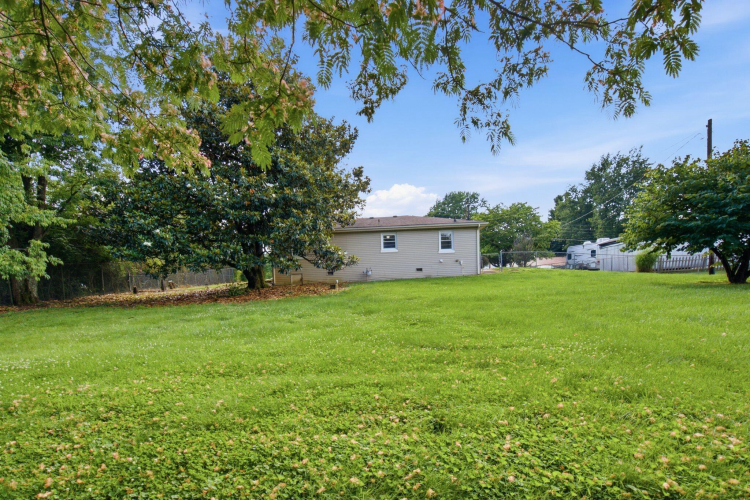 Listing Image 25