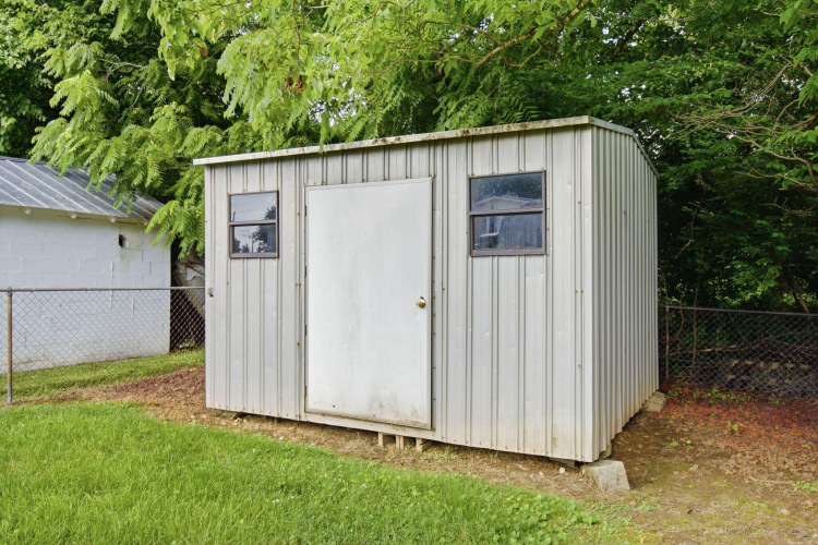 Listing Image 26