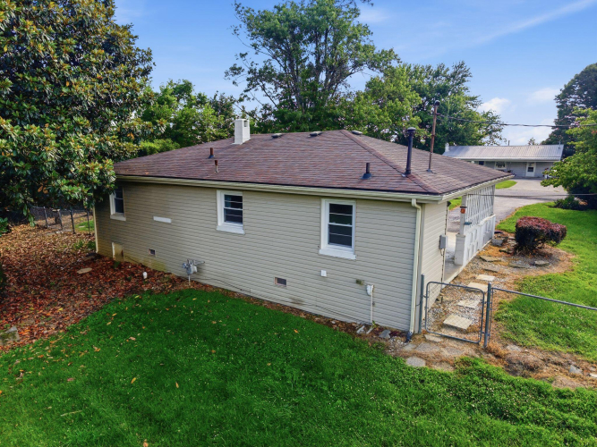 Listing Image 27