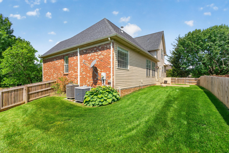 Listing Image 53
