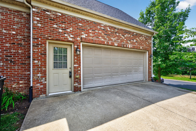 Listing Image 54