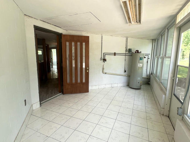 Listing Image 29