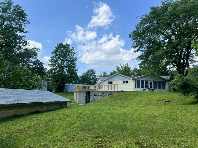 Listing Image 40