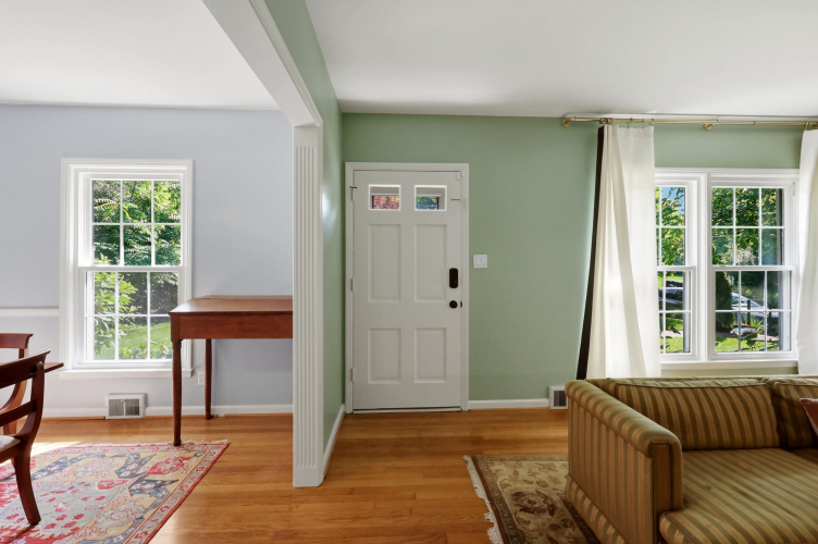 Listing Image 17