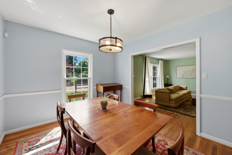 Listing Image 21