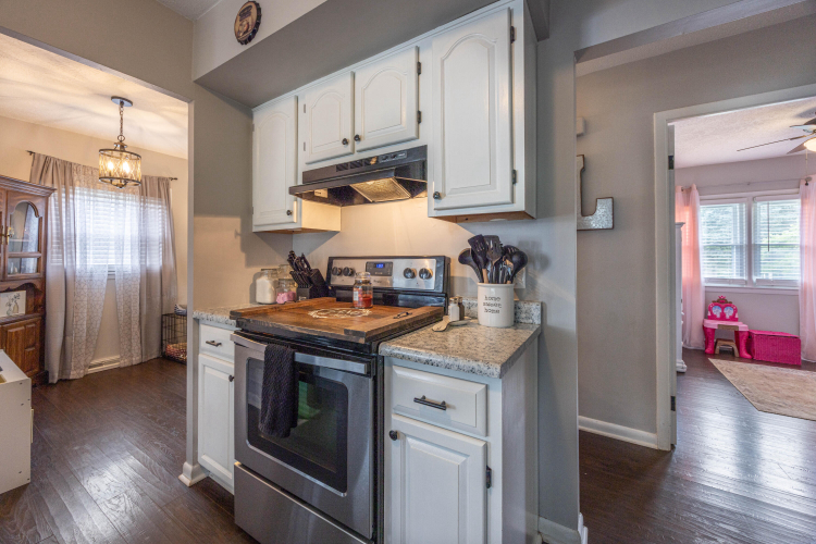 Listing Image 14