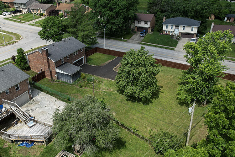 Listing Image 7