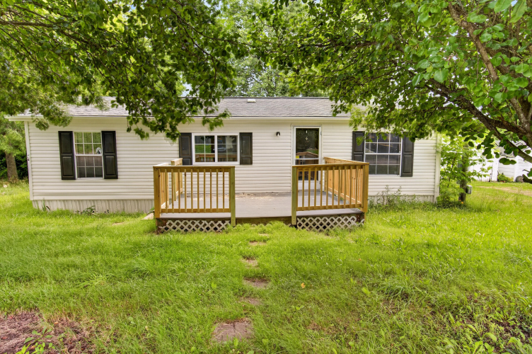 Listing Image 4