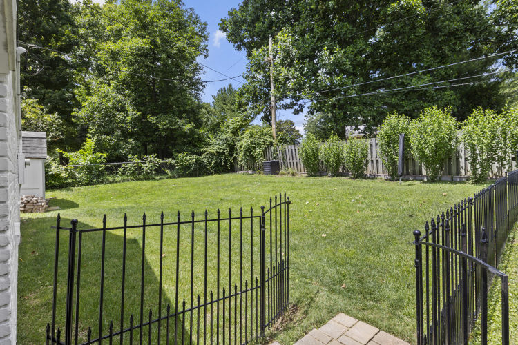 Listing Image 38