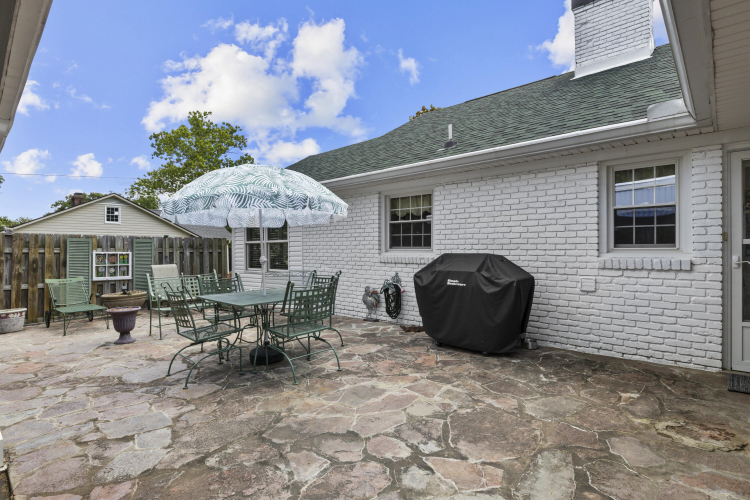 Listing Image 41