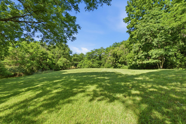 Listing Image 39