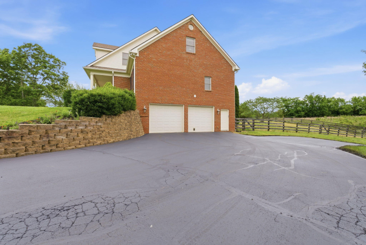 Listing Image 56
