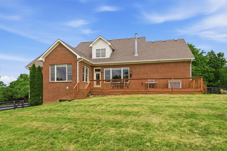 Listing Image 64