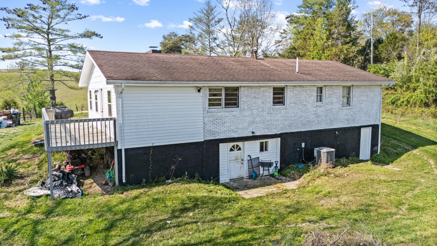 Listing Image 36