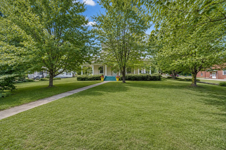 Listing Image 58