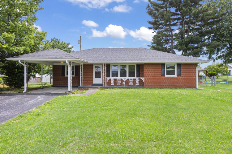 Listing Image 3