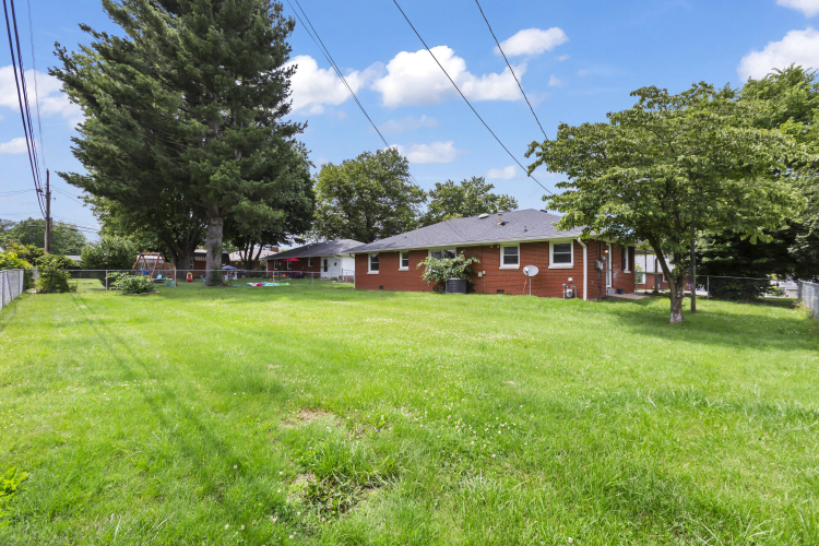 Listing Image 30