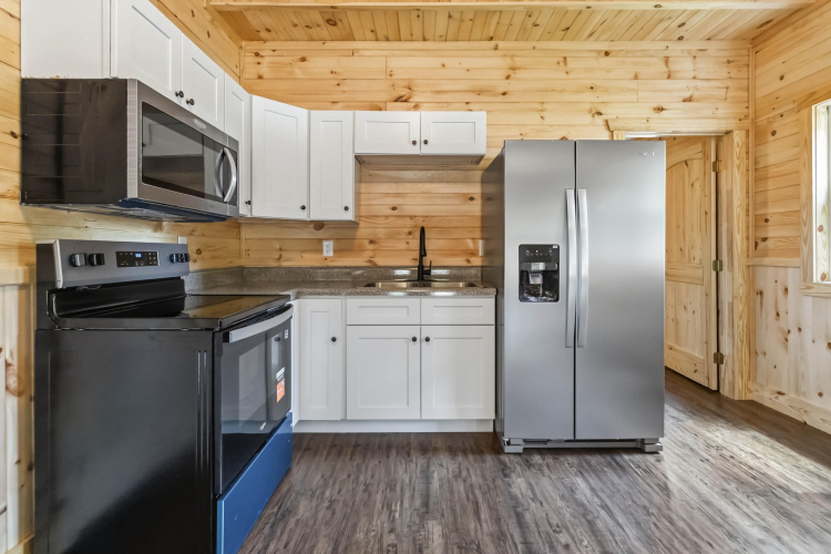 Listing Image 15