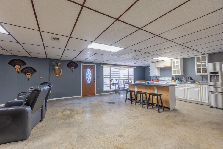 Listing Image 53