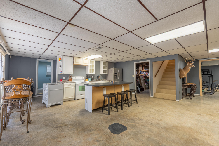 Listing Image 55