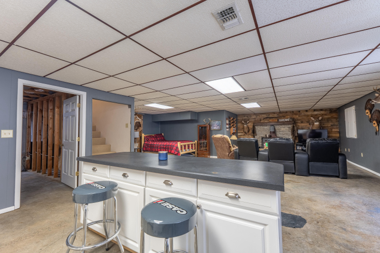 Listing Image 56