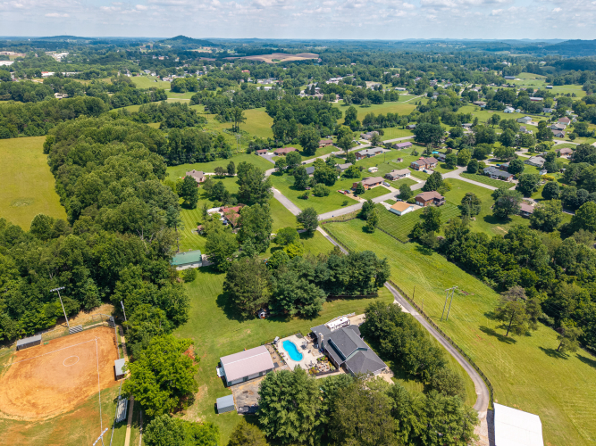 Listing Image 82