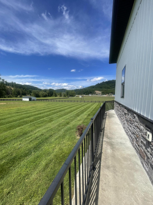Listing Image 126