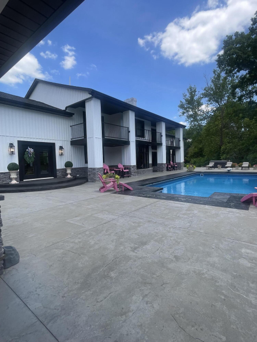 Listing Image 22