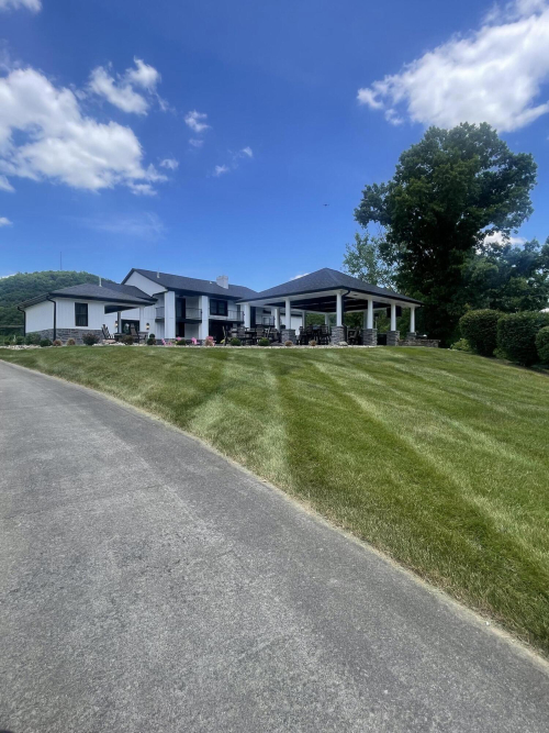 Listing Image 40