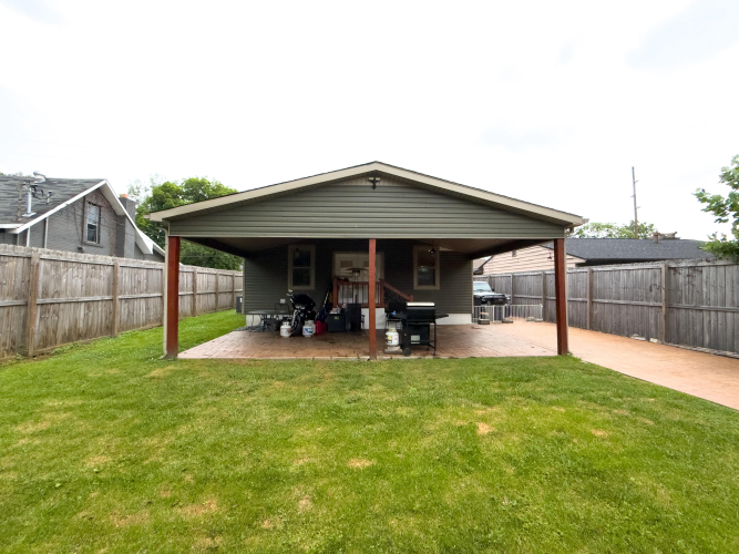 Listing Image 20