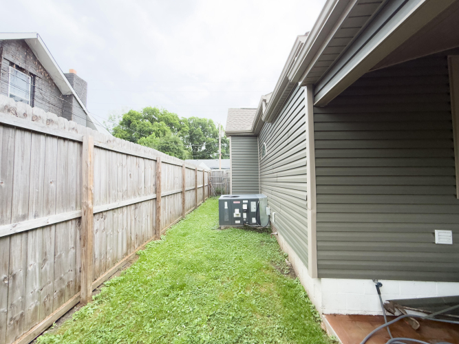 Listing Image 24