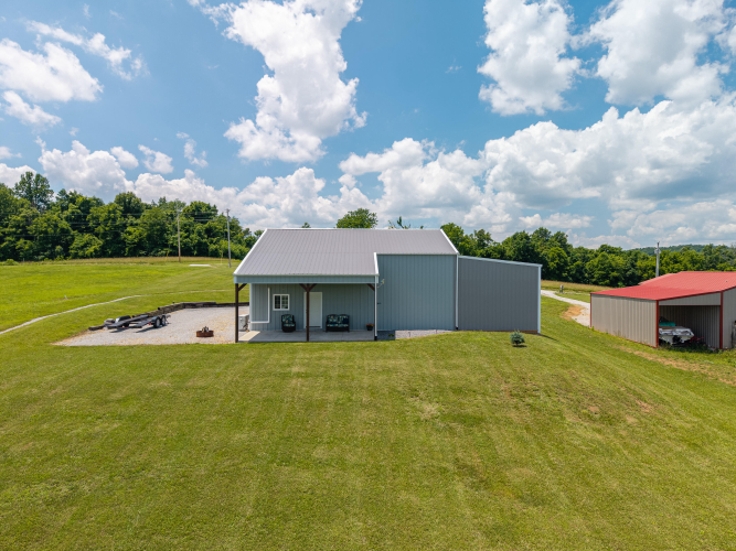 Listing Image 17