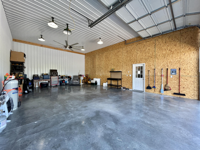 Listing Image 53