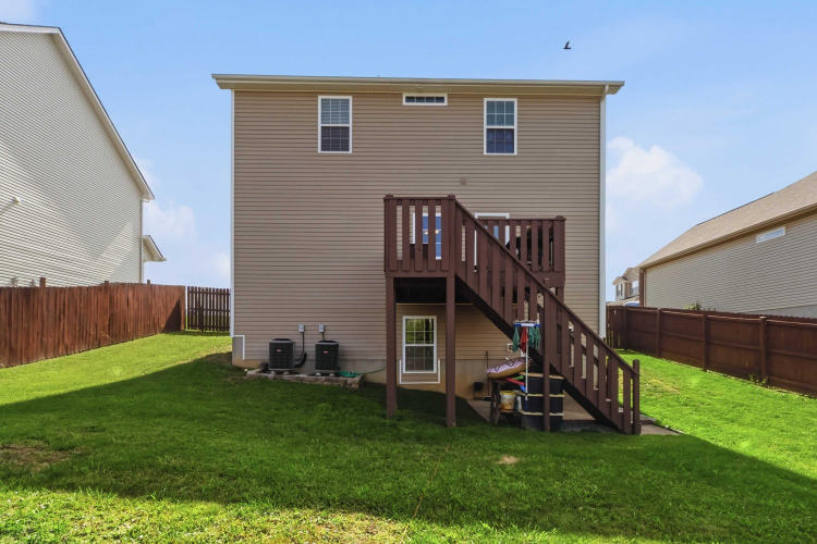 Listing Image 49