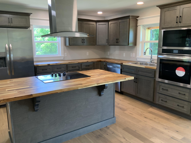 Listing Image 11