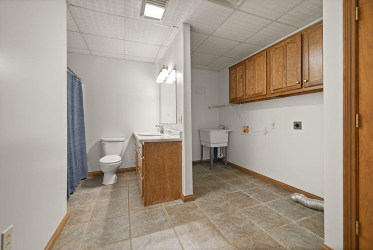 Listing Image 65