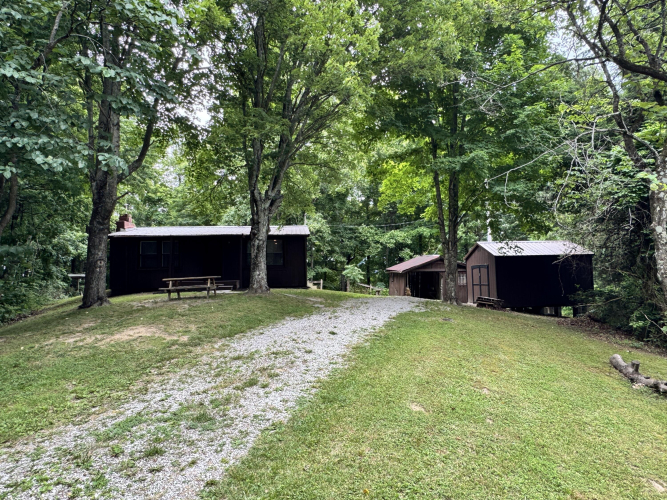 Listing Image 11