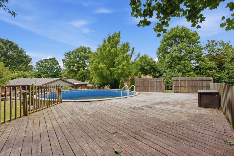 Listing Image 52