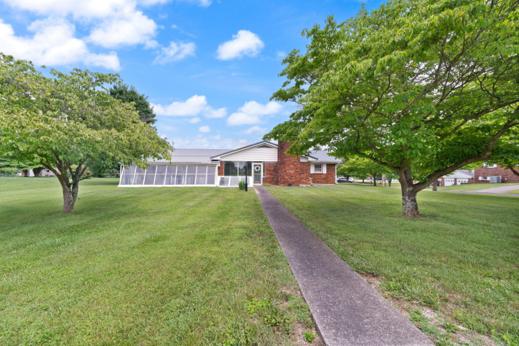 Listing Image 106