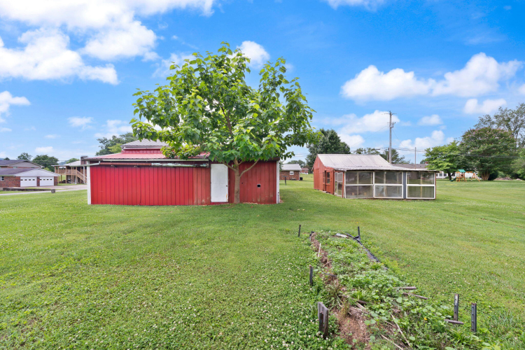 Listing Image 111