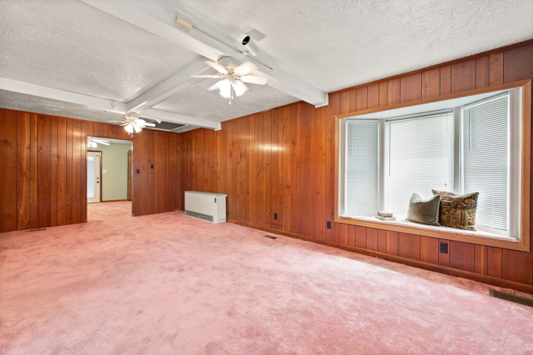 Listing Image 28