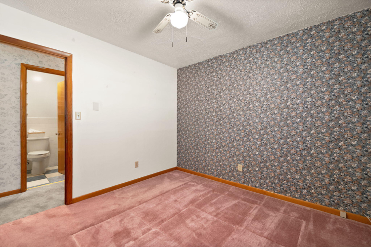 Listing Image 47